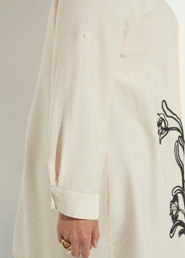Robe chemisier courte avec broderies Ecru