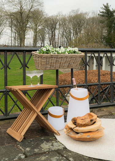 Table d'appoint ajourée en teck à lattes Naturel