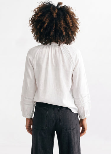 Tunique col V boutonnée, détails macramé Blanc
