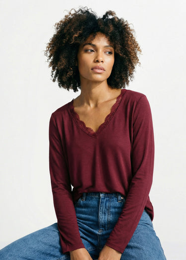 T-shirt court dentelle col V manches longues Prune