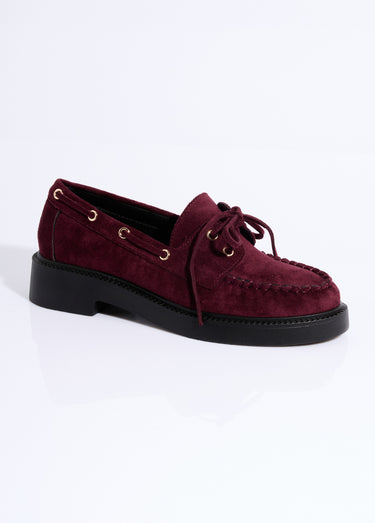 Mocassins en suédine avec oeillets métal Bordeaux