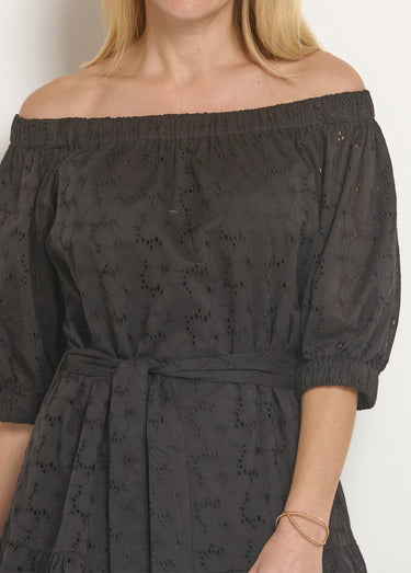 Robe courte col Bardot broderie anglaise Noir