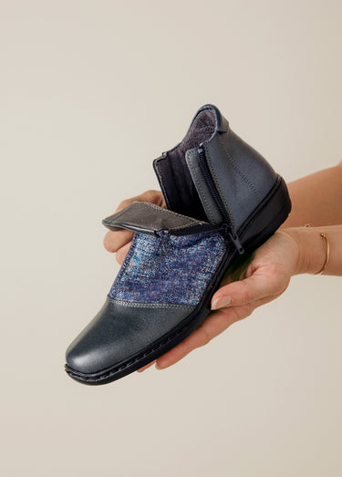 Boots cuir largeur confort double glissière Marine