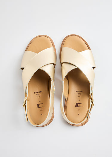 Sandales plates brides croisées Dore