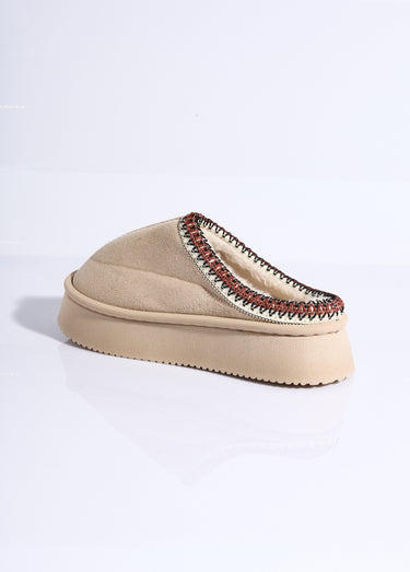 Mules suédine compensées, galon brodé Beige