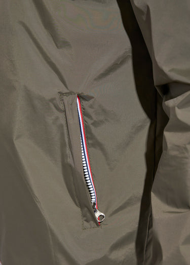 Parka courte déperlante tendance Kaki