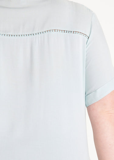 Chemisier boutonné dentelle et ajouré Vert