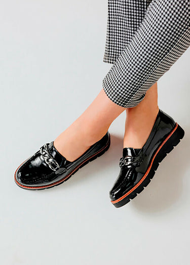 Mocassins grande largeur cuir chaîne à maillons Noir