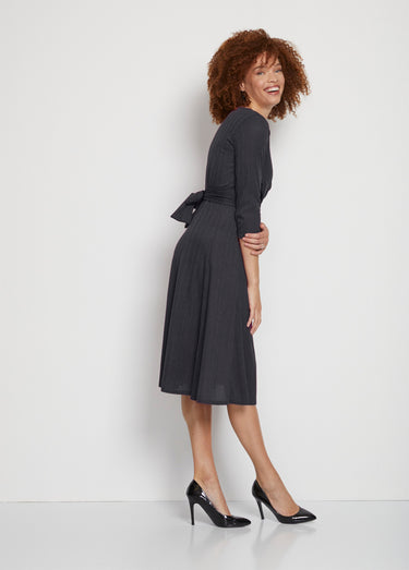 Robe courte cache-coeur en maille Noir
