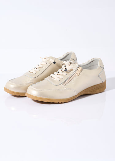 Baskets chic en cuir à semelle fine Dore