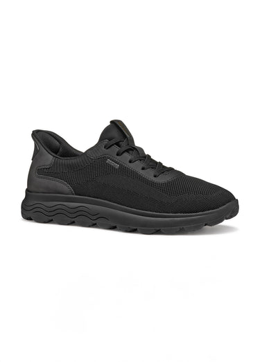 Baskets sportwear à lacets en mesh Noir