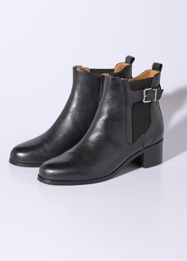 Boots cavalières avec talon, en cuir Noir