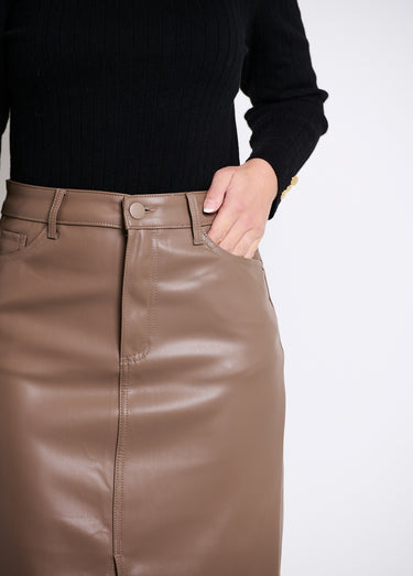 Jupe longue fendue en faux cuir Taupe