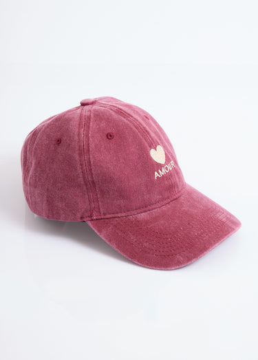 Casquette en denim used, broderie cœur Bordeaux