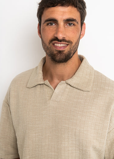 Polo en maille avec col à pointes Beige