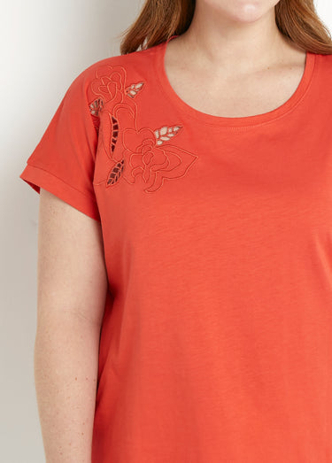 T-shirt brodé ajouré manches courtes Capucine