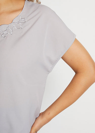 Top long manches courtes broderies col rond Argent