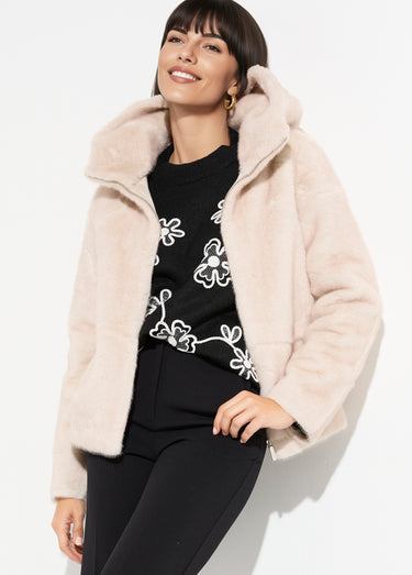 Blouson court en fourrure avec capuche Ecru