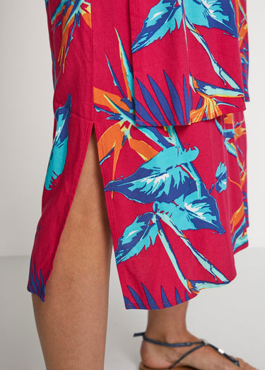 Robe mi-longue sans manches motif végétal Fond Framboise