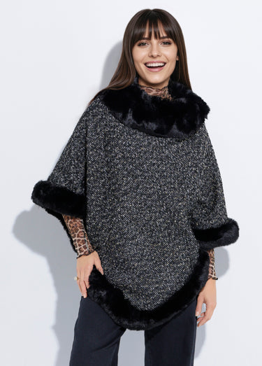Poncho cape à carreaux détails fourrure Noir