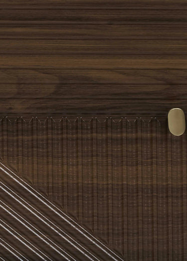 Buffet 2 portes en bois foncé rainuré Marron