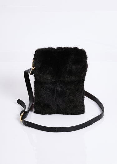 Pochette aimantée en fausse fourrure Noir