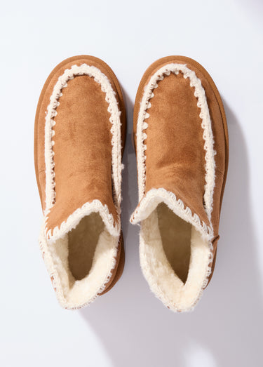 Boots confort compensées en suédine Camel