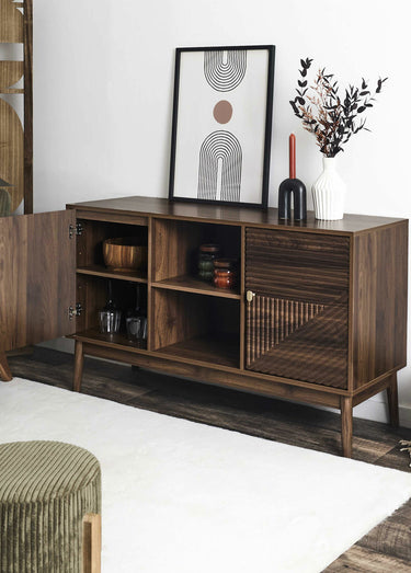Buffet 2 portes en bois foncé rainuré Marron