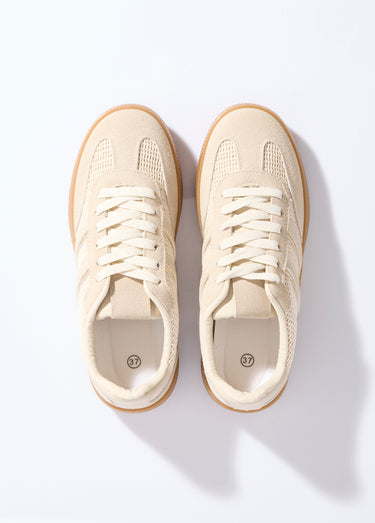 Baskets multimatières + 3 paires lacets Beige