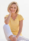 Jaune