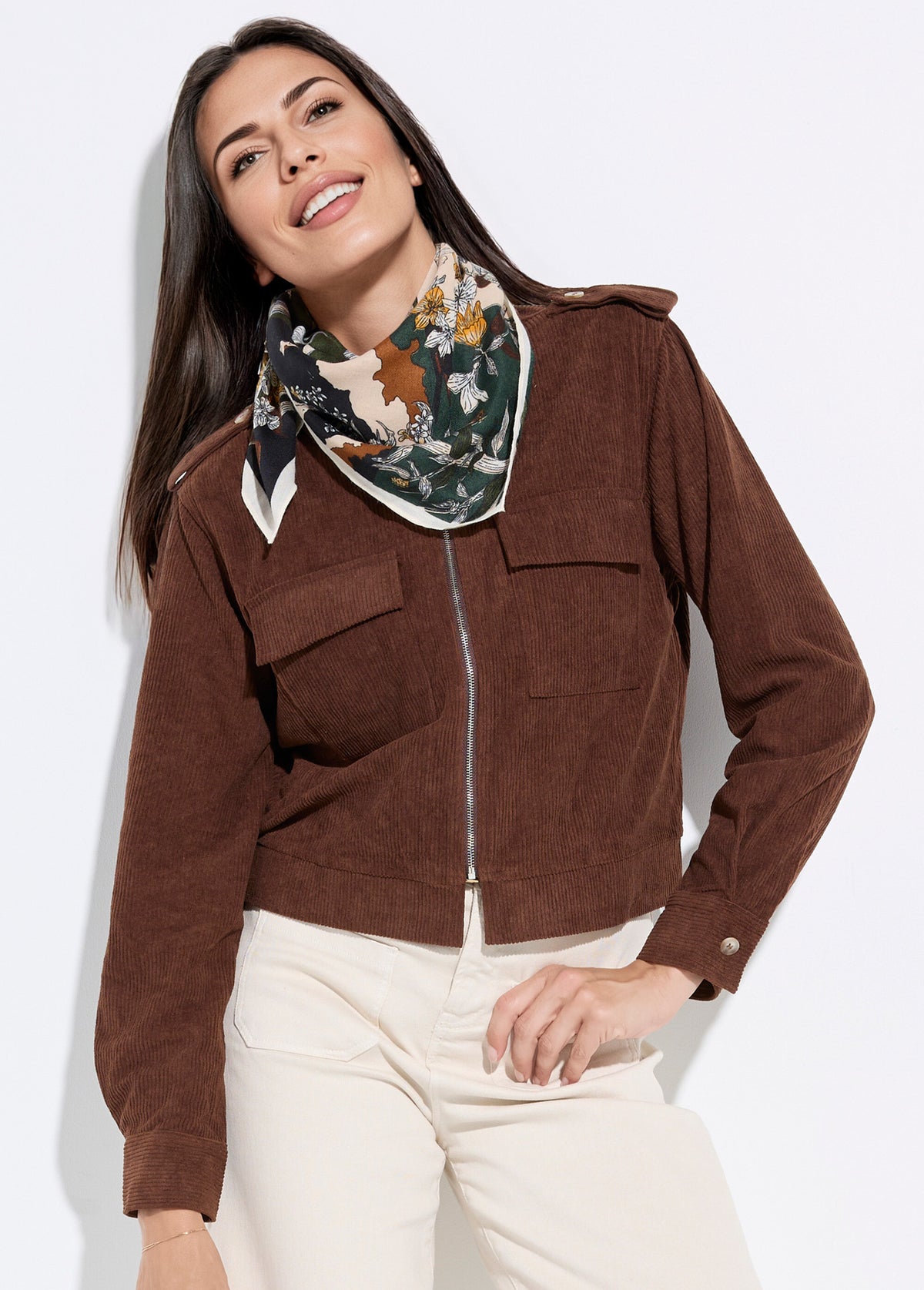 Blouson zippé court velours grosses cotes Marron