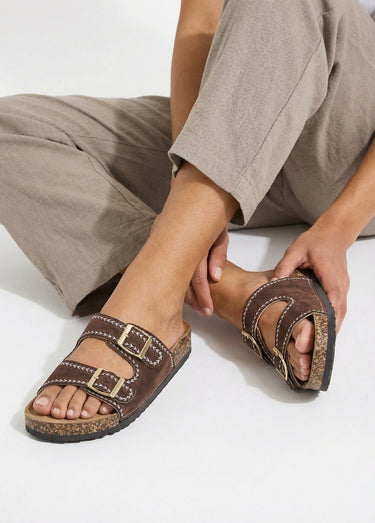 Mules folk à boucles, semelle type liège Marron