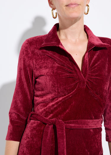 Robe col V à ceinturer en velours ras Bordeaux