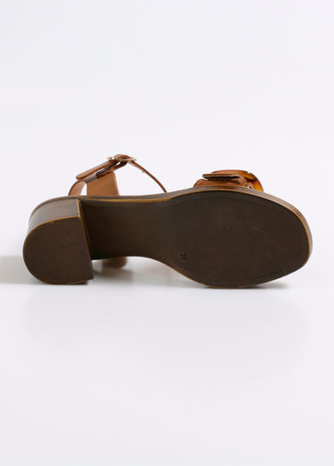 Sandales à boucle en suédine à talon Camel