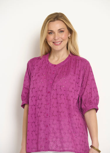 Blouse manches courtes broderie anglaise Violine
