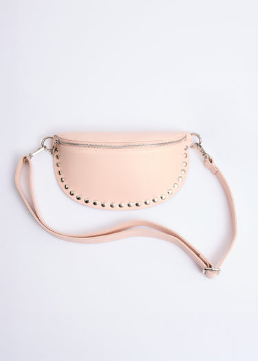 Petit sac banane cuir, rivets métallisés Rose