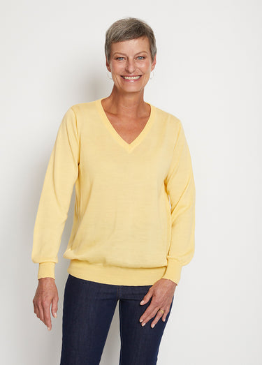 Pull court col V avec laine mérinos Vanille