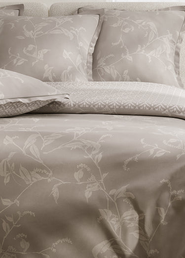 Parure de lit 4 pièces percale avec drap plat, pochoir Gris