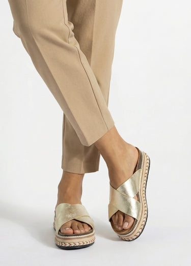Mules brides croisées semelle plateforme Dore