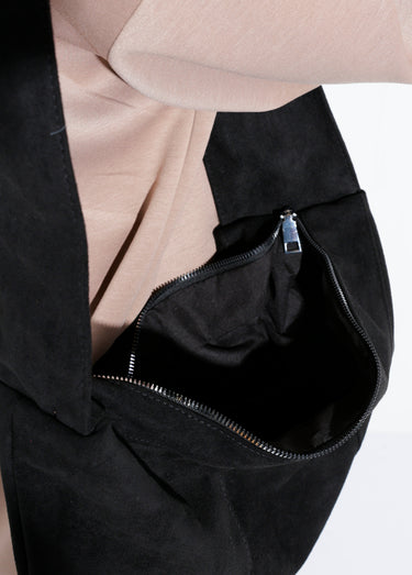 Sac en suédine à bandoulière large Noir