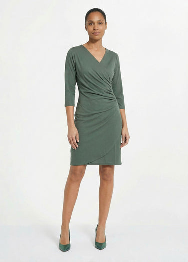 Robe cache coeur jersey cotelé Essentiel Kaki