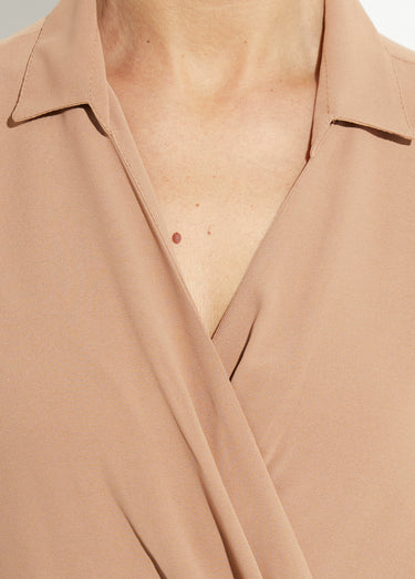 Robe col V manches courtes, Essentiel Camel