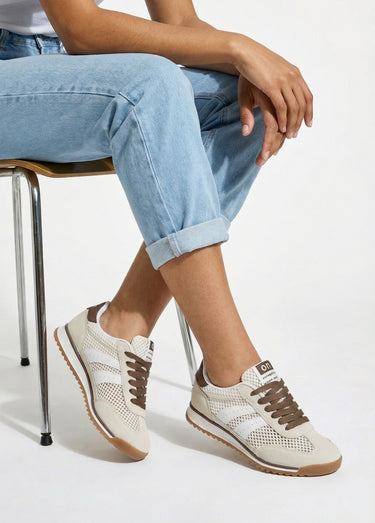 Sneakers multimatières allure vintage Beige
