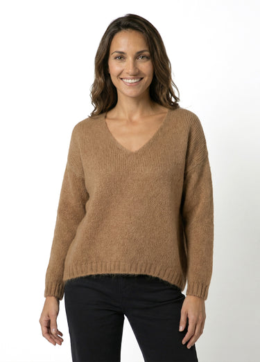 Pull chaud col V en maille avec mohair Camel