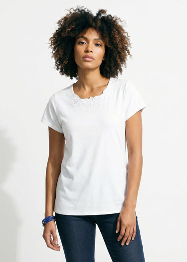 Top long manches courtes broderies col rond Blanc