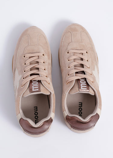 Sneakers semelle plate détails fantaisie Taupe