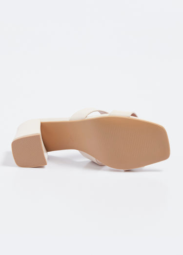 Mules chic à bout carré et talon épais Beige