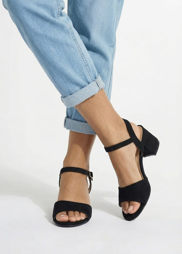 Sandales chic en simili cuir ou suédine Noir