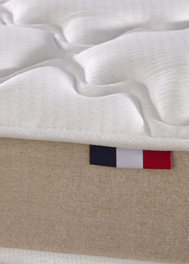 Matelas ferme mousse haute densité, haut. 17/18cm Blanc
