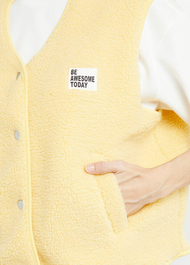 Gilet sherpa sans manches, patch Awesome Jaune